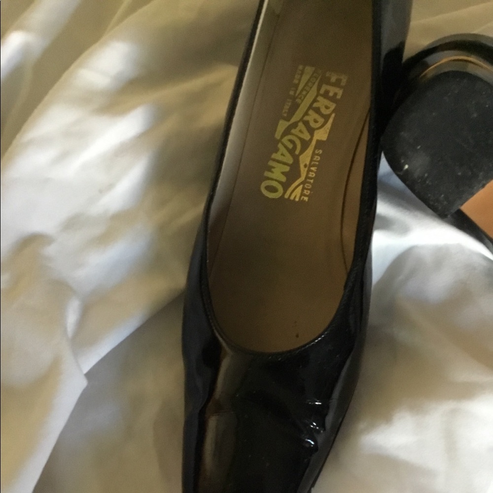 Shoes - Picture 2 of 6